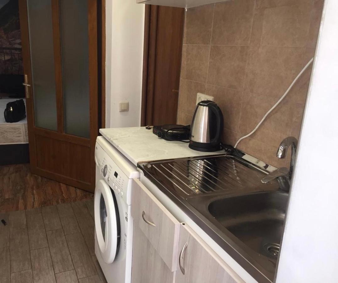 Studio apartment near republic Square Erevan Exterior foto